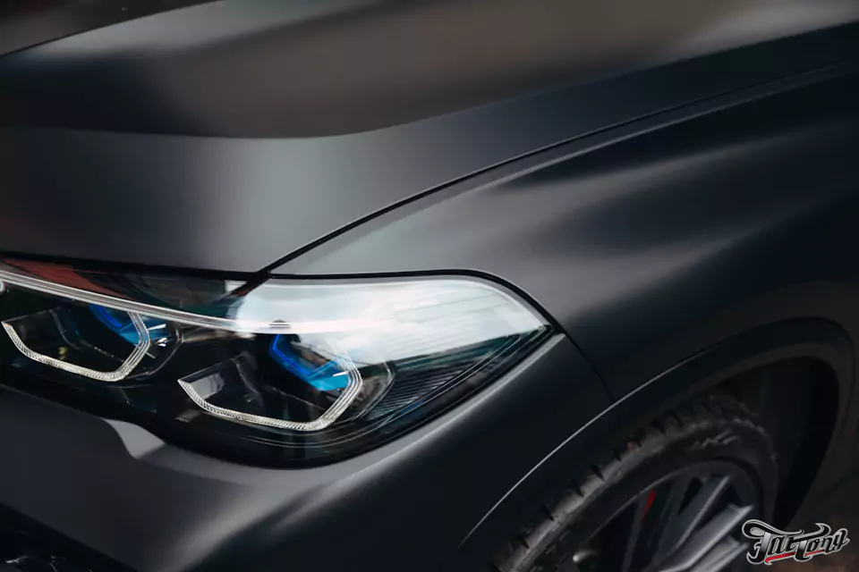 Забронировали матовый BMW X5 прозрачным сатиновым полиуретаном!